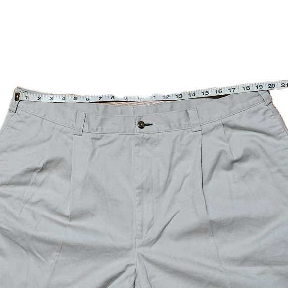 Tommy Hilfiger Pleated Front Men's Khaki Pants 42x30 - Picture 6 of 16